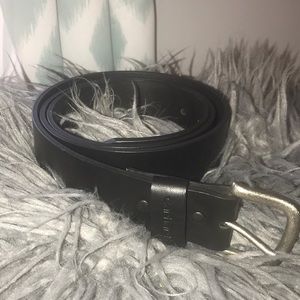 ❤️Carhartt Black Leather Belt 44 EUC❤️